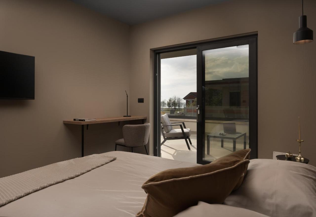 Rooms "Limes" Funtana Buitenkant foto