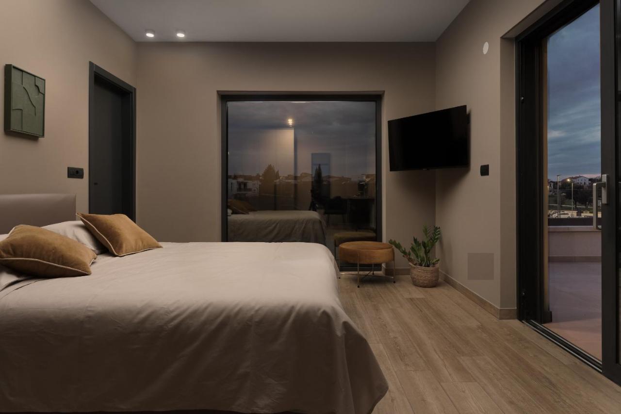 Rooms "Limes" Funtana Buitenkant foto